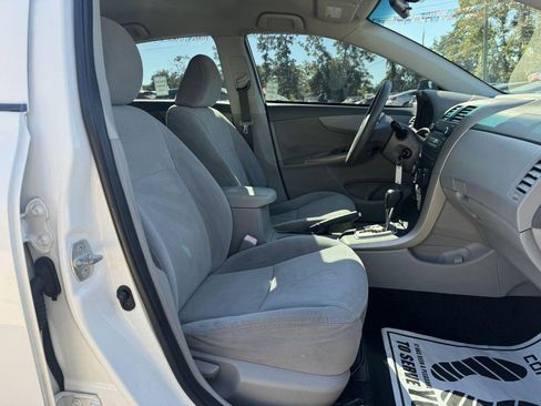 Used 2010 Toyota Corolla image 14