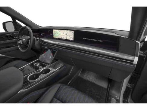 Used 2026 Cadillac Escalade IQL Luxury AWD/4WD image 17