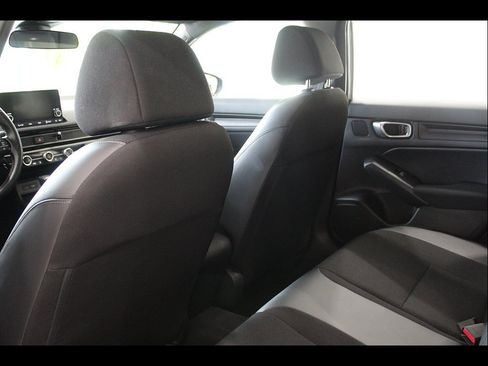 Certified 2024 Honda Civic Sport image 12