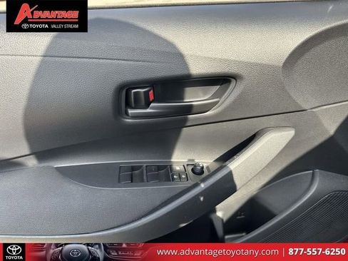 Used 2023 Toyota Corolla LE image 20