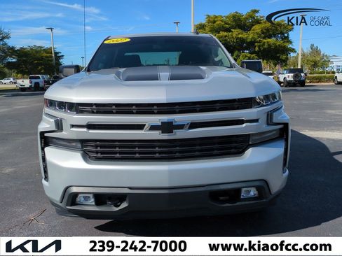 Used 2020 Chevrolet Silverado 1500 RST w/ All-Star Edition image 3