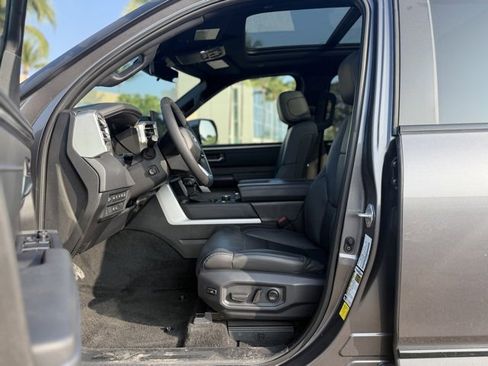 Used 2024 Toyota Tundra Platinum image 11