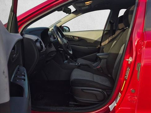 Used 2021 Hyundai Kona SEL FWD image 17