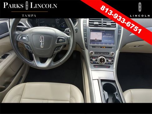 Used 2020 Lincoln MKZ w/ Convenience Package image 13