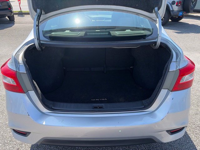 Used 2016 Nissan Sentra S FWD image 19