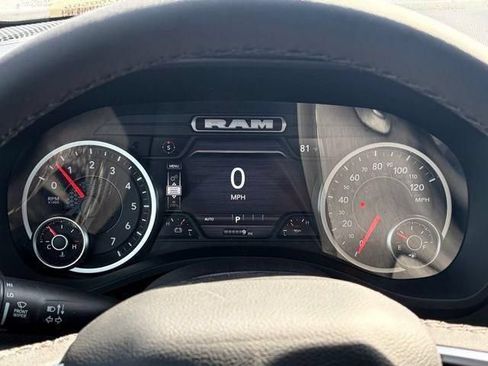 New 2026 RAM 1500 Big Horn AWD/4WD image 19