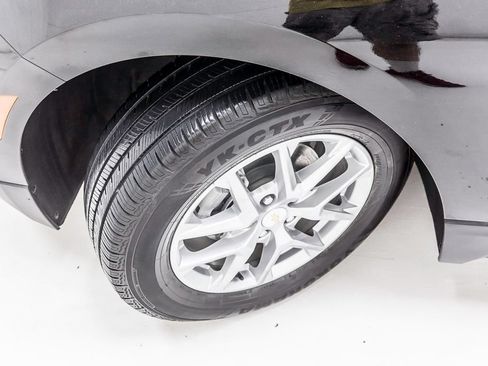 Used 2024 Chevrolet Equinox LS FWD image 13