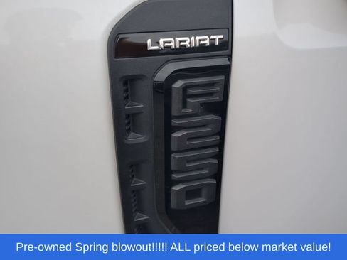 Used 2023 Ford F250 Lariat w/ Lariat Ultimate Package AWD/4WD image 10