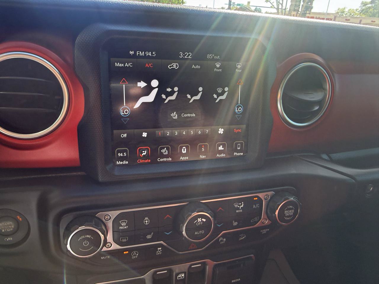 Used 2020 Jeep Wrangler Unlimited Rubicon AWD/4WD image 22