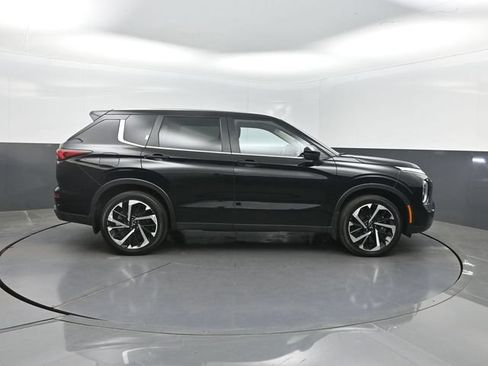 Used 2022 Mitsubishi Outlander ES AWD/4WD image 31