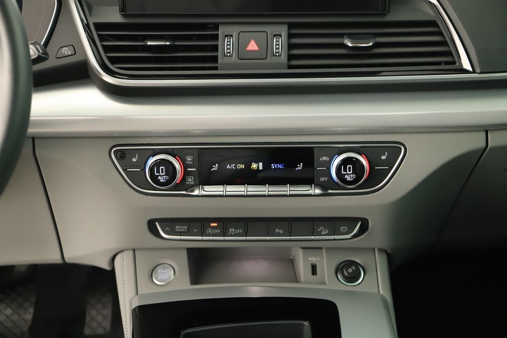 Certified 2024 Audi Q5 2.0T Premium Plus AWD/4WD image 20