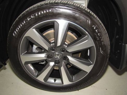 Certified 2024 Honda Pilot Elite image 27