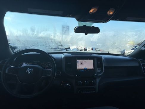 Used 2024 RAM 2500 Tradesman w/ Chrome Appearance Group image 3