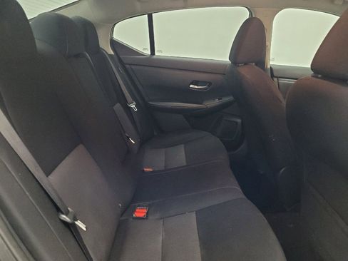 Used 2021 Nissan Sentra SV image 19