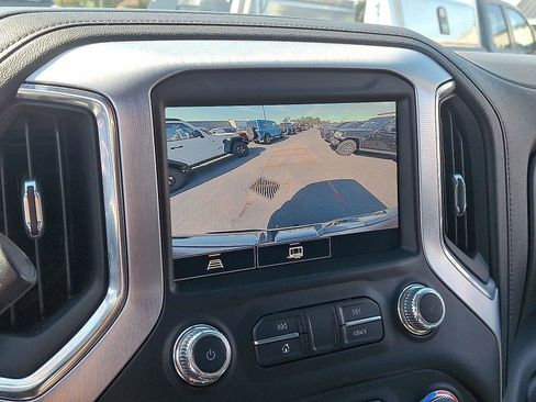 Used 2021 GMC Sierra 1500 Elevation image 23