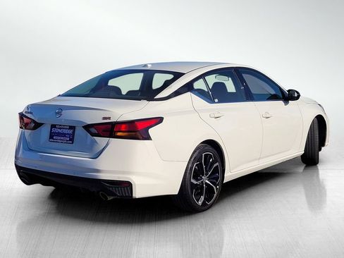 Used 2023 Nissan Altima 2.5 SR image 4