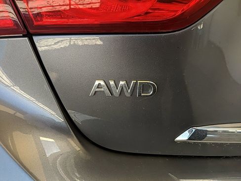 Used 2017 INFINITI Q50 3.0t Premium w/ 3.0T Premium Plus Package image 8