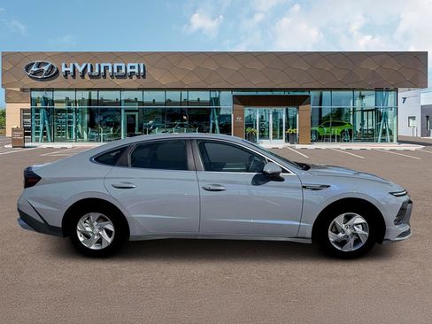 New 2026 Hyundai Sonata SE image 9