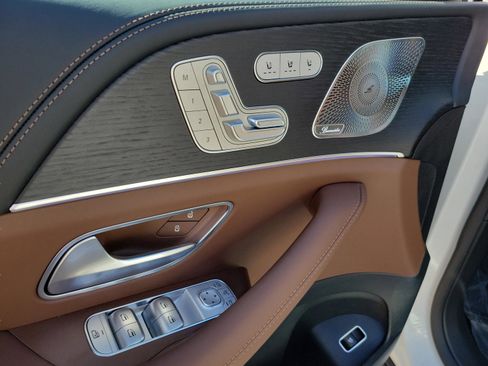 New 2026 Mercedes-Benz GLE 53 AMG 4MATIC Coupe image 15