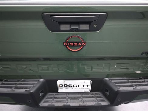 Certified 2024 Nissan Frontier PRO-4X w/ Technology Package image 10