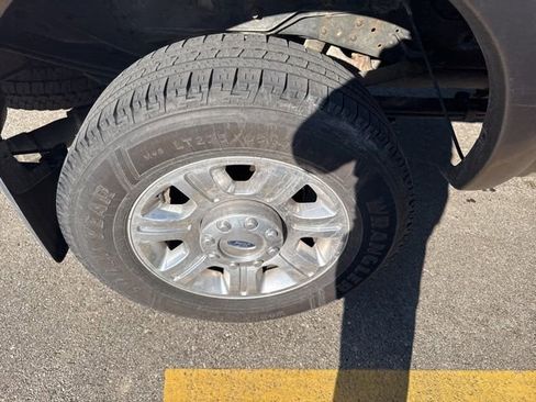 Used 2014 Ford F350 Lariat w/ Lariat Ultimate Package image 16