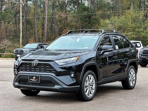 New 2025 Toyota RAV4 XLE Premium image 4