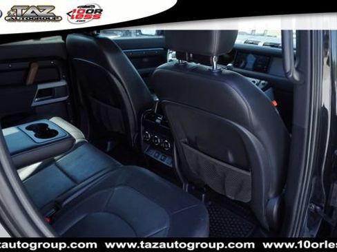 Used 2023 Land Rover Defender 110 X-Dynamic SE AWD/4WD image 19