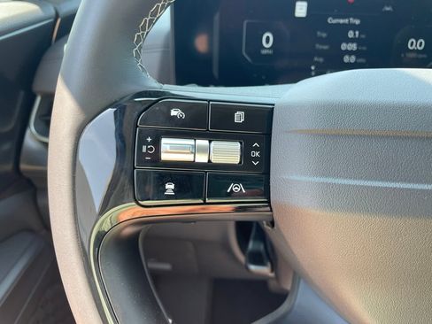 New 2027 Kia Carnival SX Prestige FWD image 26
