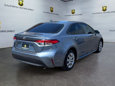 Used 2026 Toyota Corolla LE w/ Carpet Mat Package (TMS) FWD image 5
