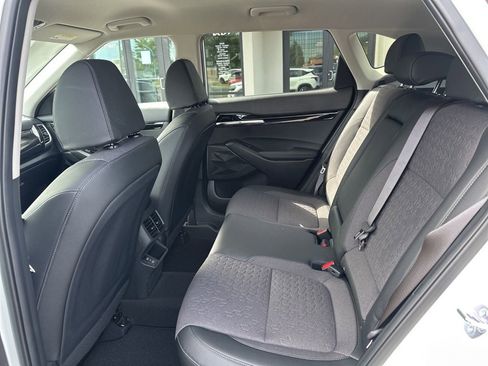 Used 2026 Kia Seltos S image 21