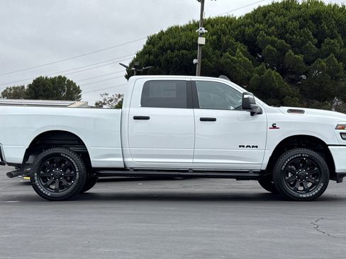 New 2025 RAM 2500 Big Horn image 3