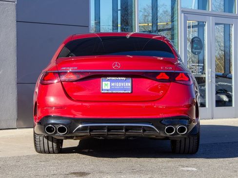 Used 2025 Mercedes-Benz E 53 AMG e 4MATIC Sedan w/ Driver Assistance Package image 9