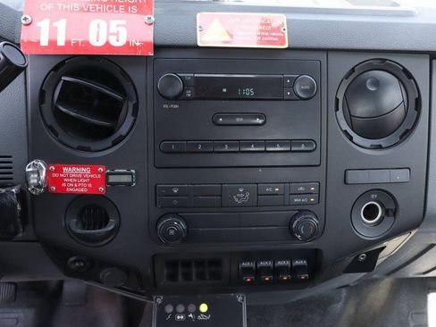 Used 2019 Ford F650 2WD Regular Cab Super Duty image 30