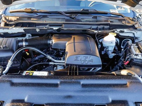 Used 2024 RAM 1500 Classic SLT RWD image 31