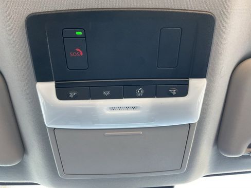 Used 2025 Nissan Sentra SV image 28