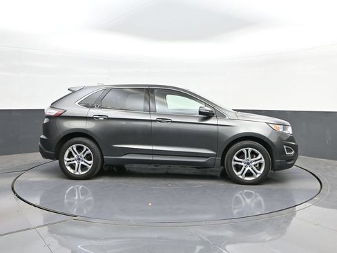 Used 2017 Ford Edge Titanium w/ Equipment Group 301A FWD image 24