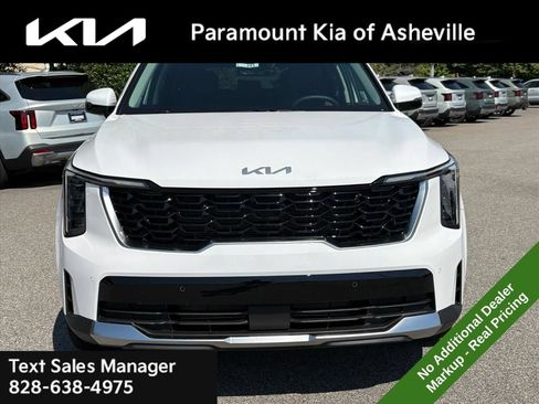 New 2026 Kia Sorento S AWD/4WD image 2