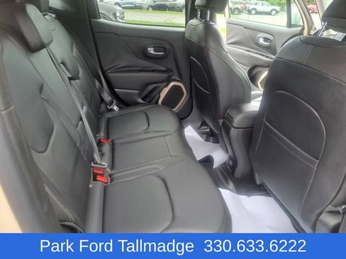 Used 2016 Jeep Renegade Limited AWD/4WD image 13