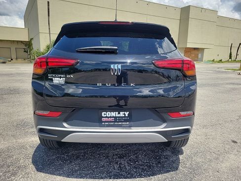 Used 2024 Buick Encore GX Preferred AWD/4WD image 7
