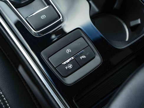 Used 2019 Ford Edge ST w/ Equipment Group 401A AWD/4WD image 28