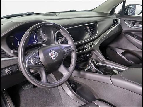 Used 2020 Buick Enclave Avenir w/ Avenir Technology Package FWD image 6
