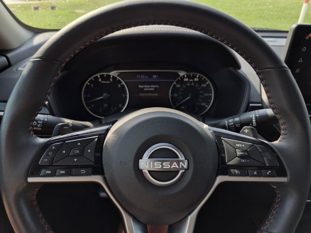Used 2024 Nissan Altima 2.5 SR w/ SR Premium Package FWD image 30