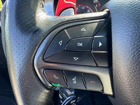 Used 2018 Dodge Charger R/T RWD image 17