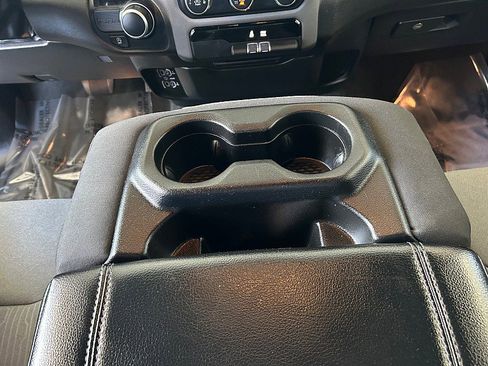 Used 2022 RAM 1500 Big Horn RWD image 19