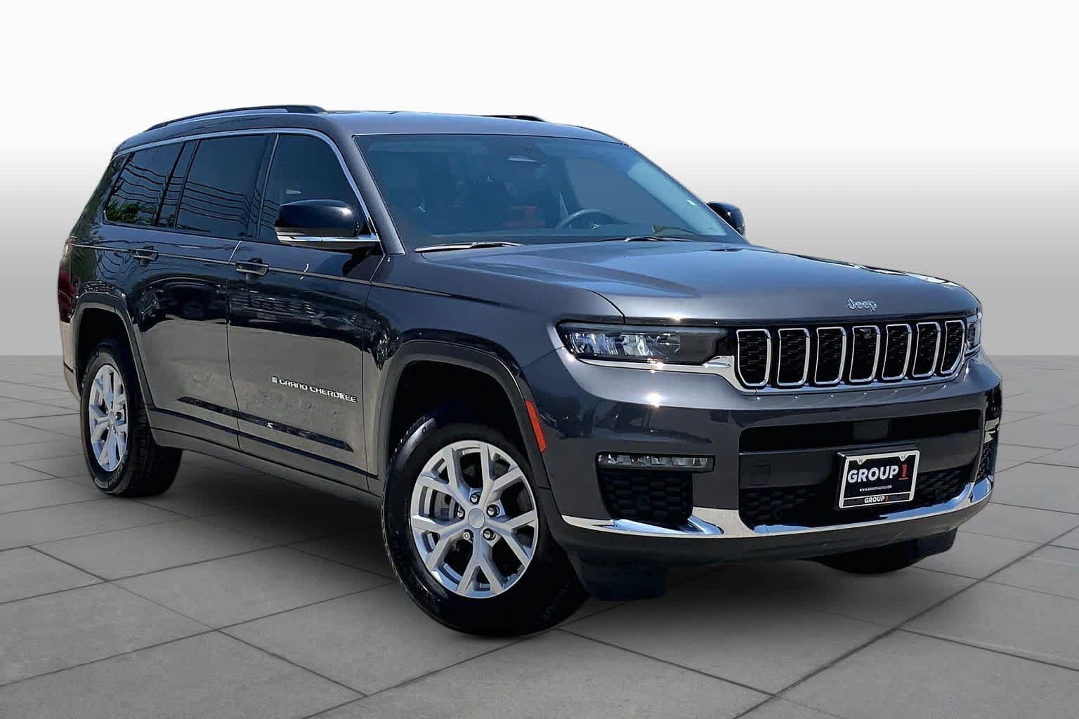 Used 2023 Jeep Grand Cherokee L Limited w/ Luxury Tech Group II RWD image 3