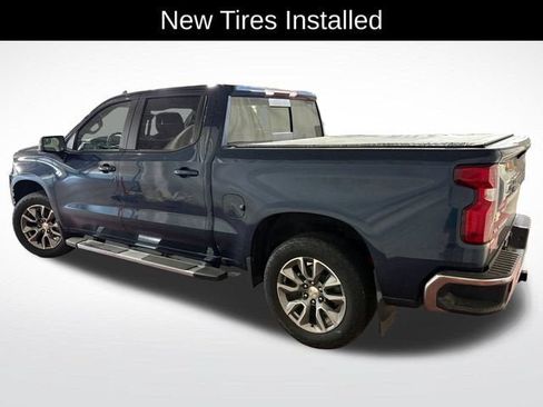 Used 2021 Chevrolet Silverado 1500 LT w/ All Star Edition Plus AWD/4WD image 2