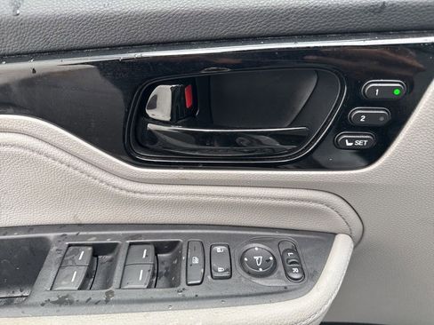 Used 2023 Honda Odyssey Touring image 15