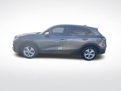 Used 2023 Honda HR-V LX image 2