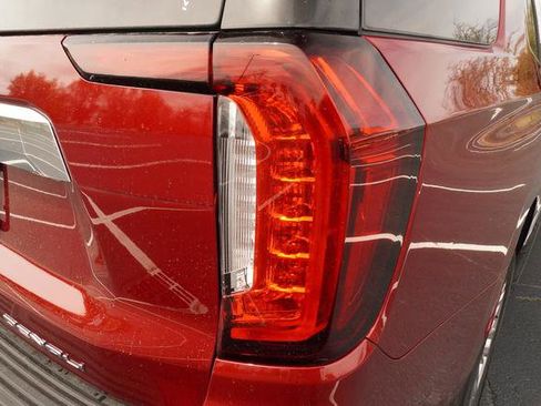 Used 2024 GMC Yukon Denali w/ LPO, Floor Liner Package image 37