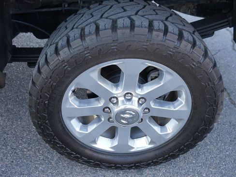 Used 2022 RAM 3500 Laramie AWD/4WD image 30